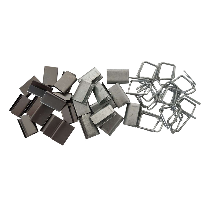 METAL AND PLASTIC BUCKLES